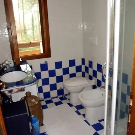 Excellently Equipped Row House With Fenced Garden For 8 In Lignano Pineta