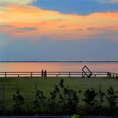 Excellently Equipped Row House With Fenced Garden For 8 In Lignano Pineta *