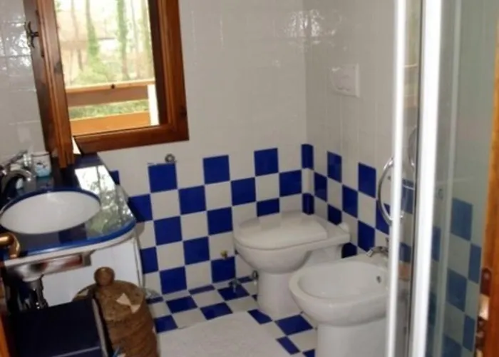 Excellently Equipped Row House With Fenced Garden For 8 In Lignano Pineta