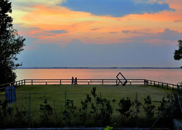 Excellently Equipped Row House With Fenced Garden For 8 In Lignano Pineta *